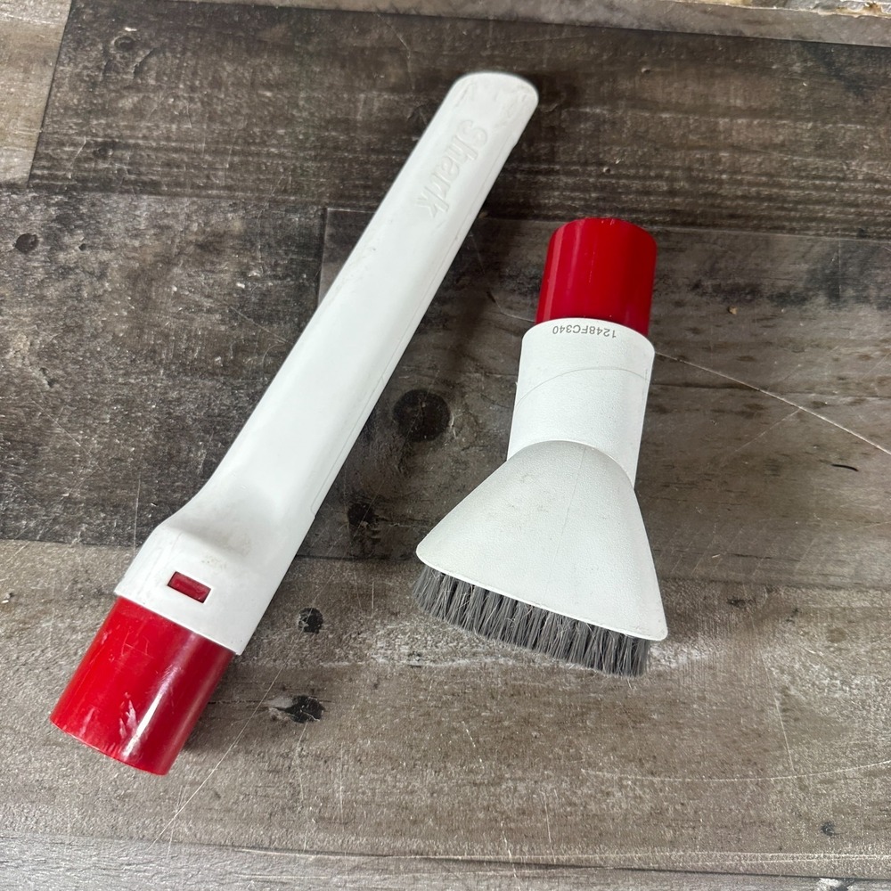 Shark NV341 Dusting Brush Tool‎ & Crevice Attachment white/red